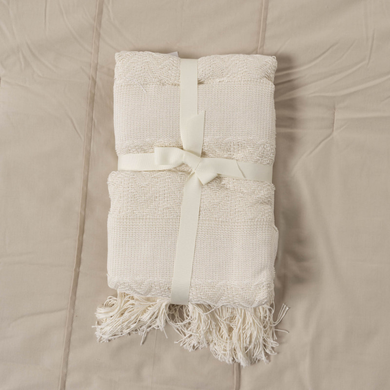 Cobija Throw Antonieta Beige 130x180cm 100% Algodón Fatelares